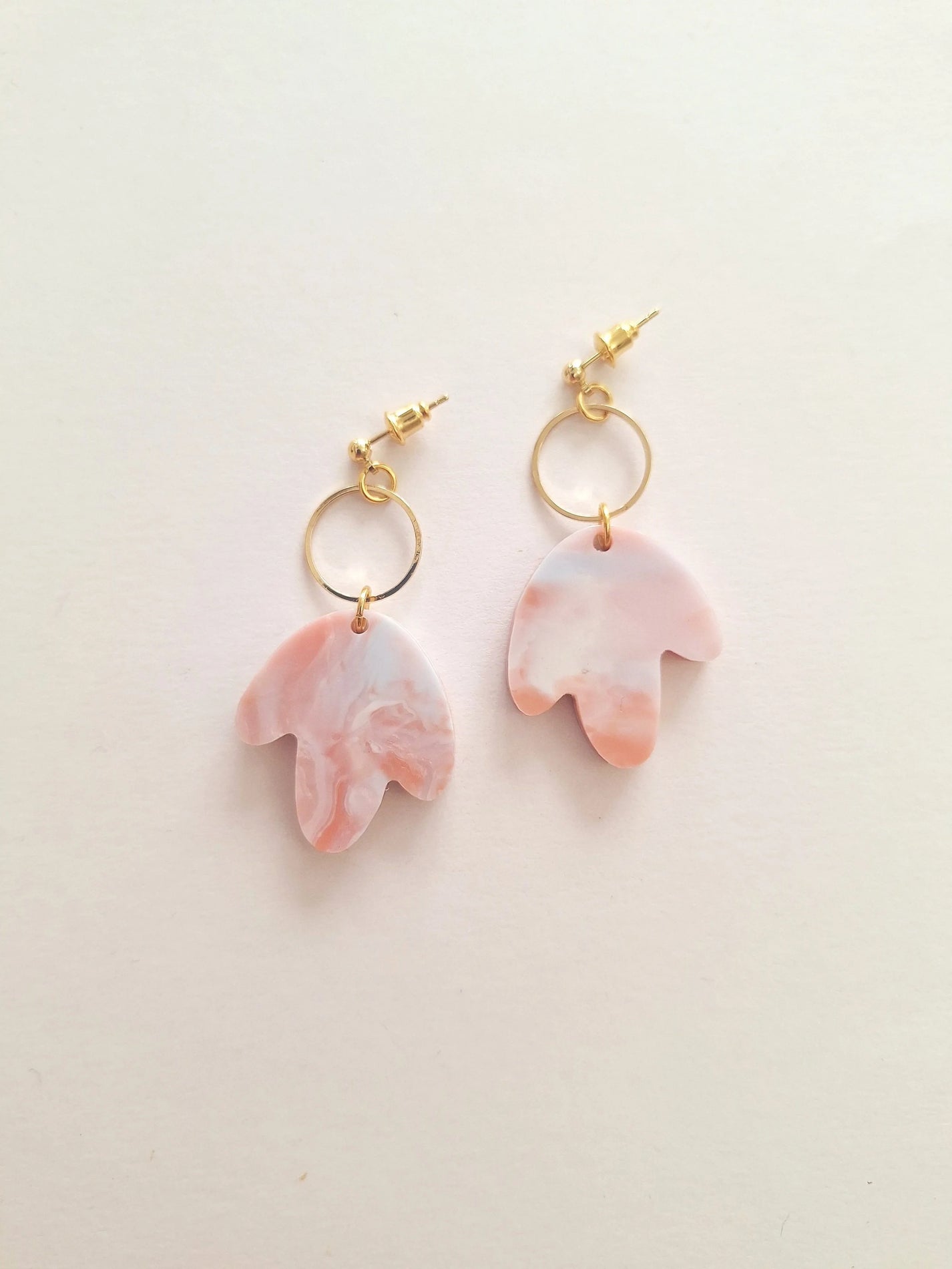 CURA Jewellery / Single petal earrings - Dusk