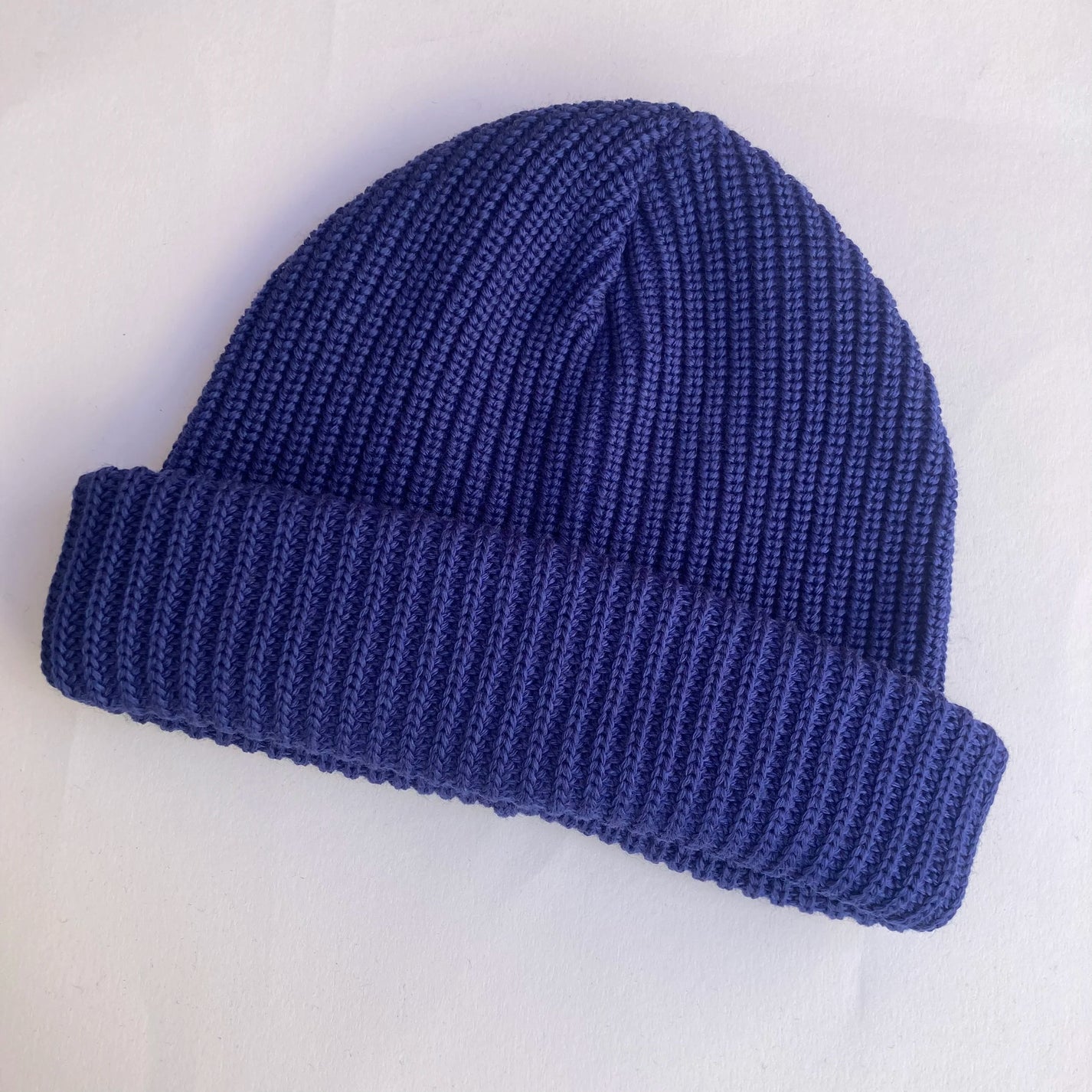 CARPASUS / Bonnet en laine mérinos, bleu