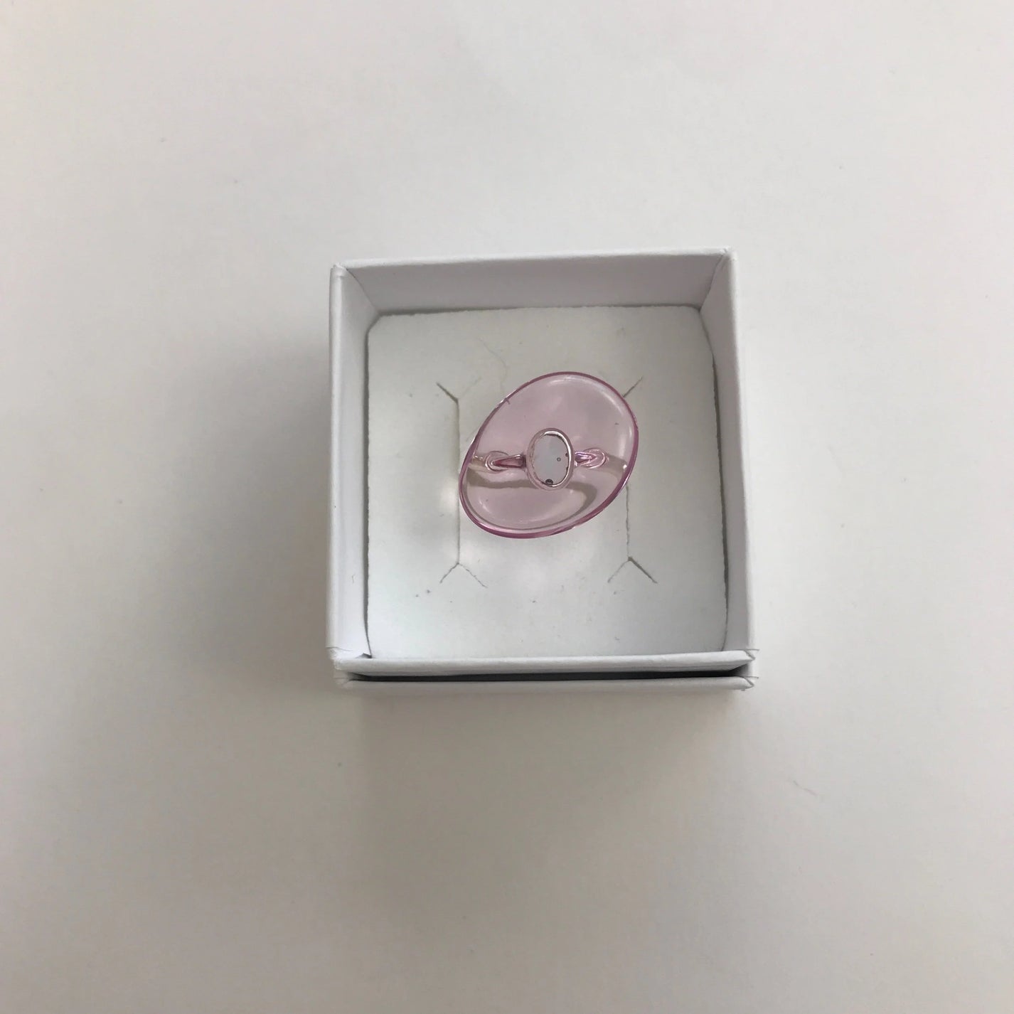 Vanessa Schindler / Drop ring, R_4 rose