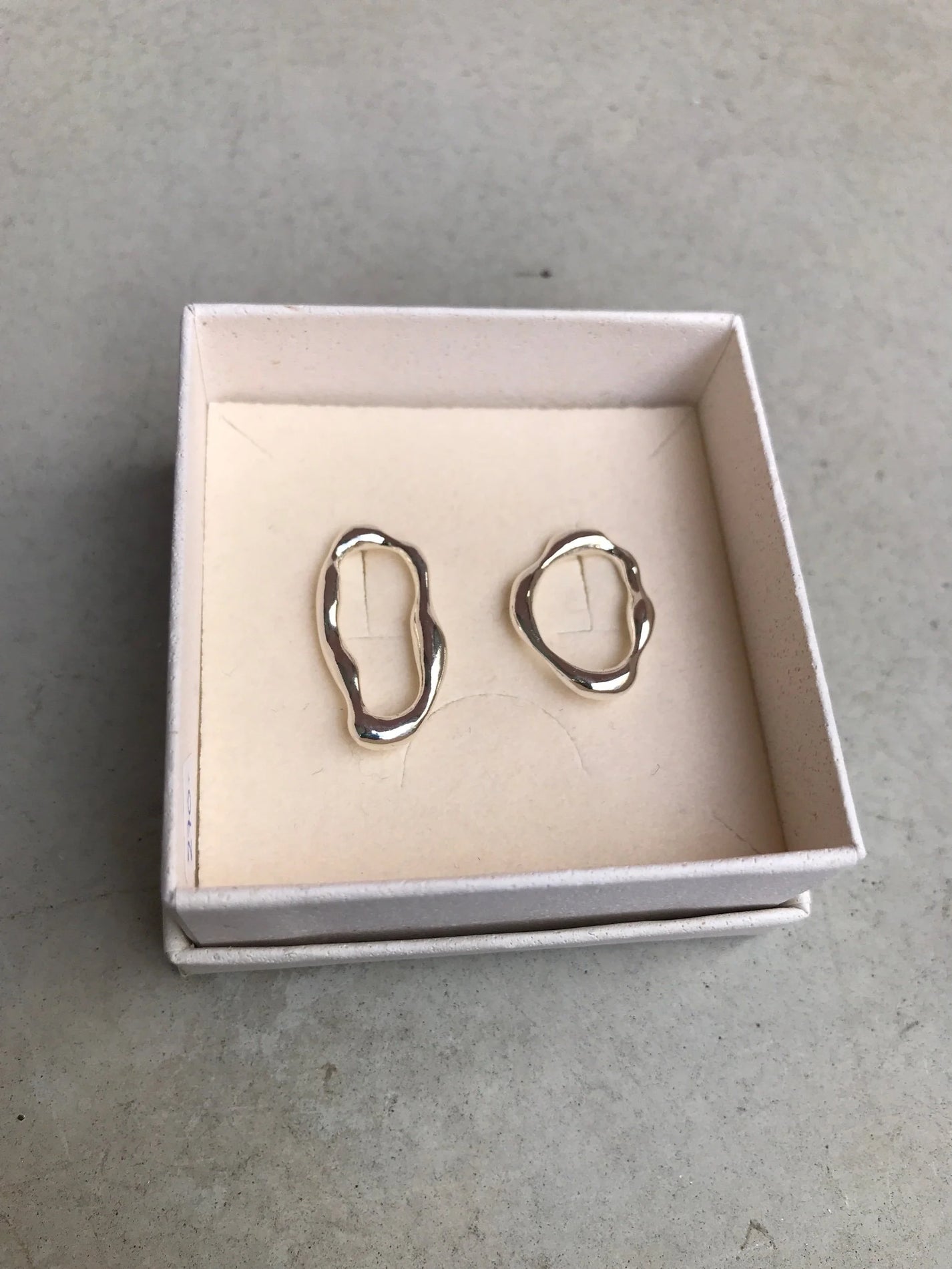 Salut Georgette / Boucles d'oreilles - BOOGIE