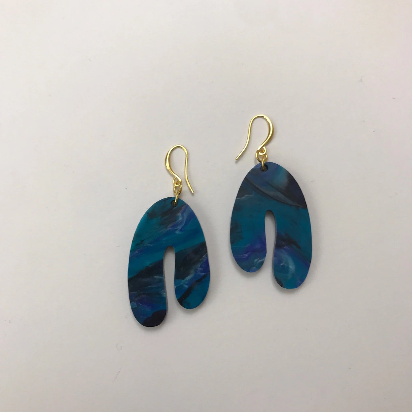 CURA Jewellery / Small Amorphous earrings, starry night