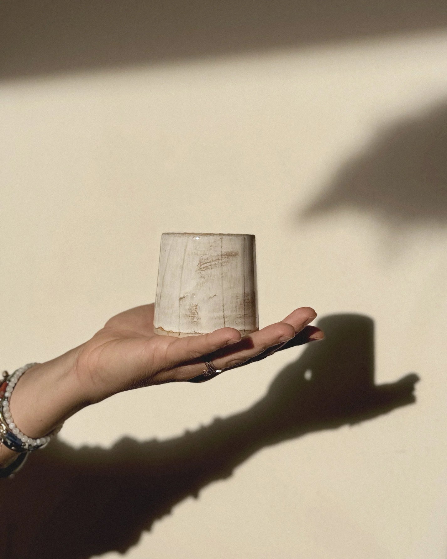 Jil Clay / tasse blanc rayé - sans anse