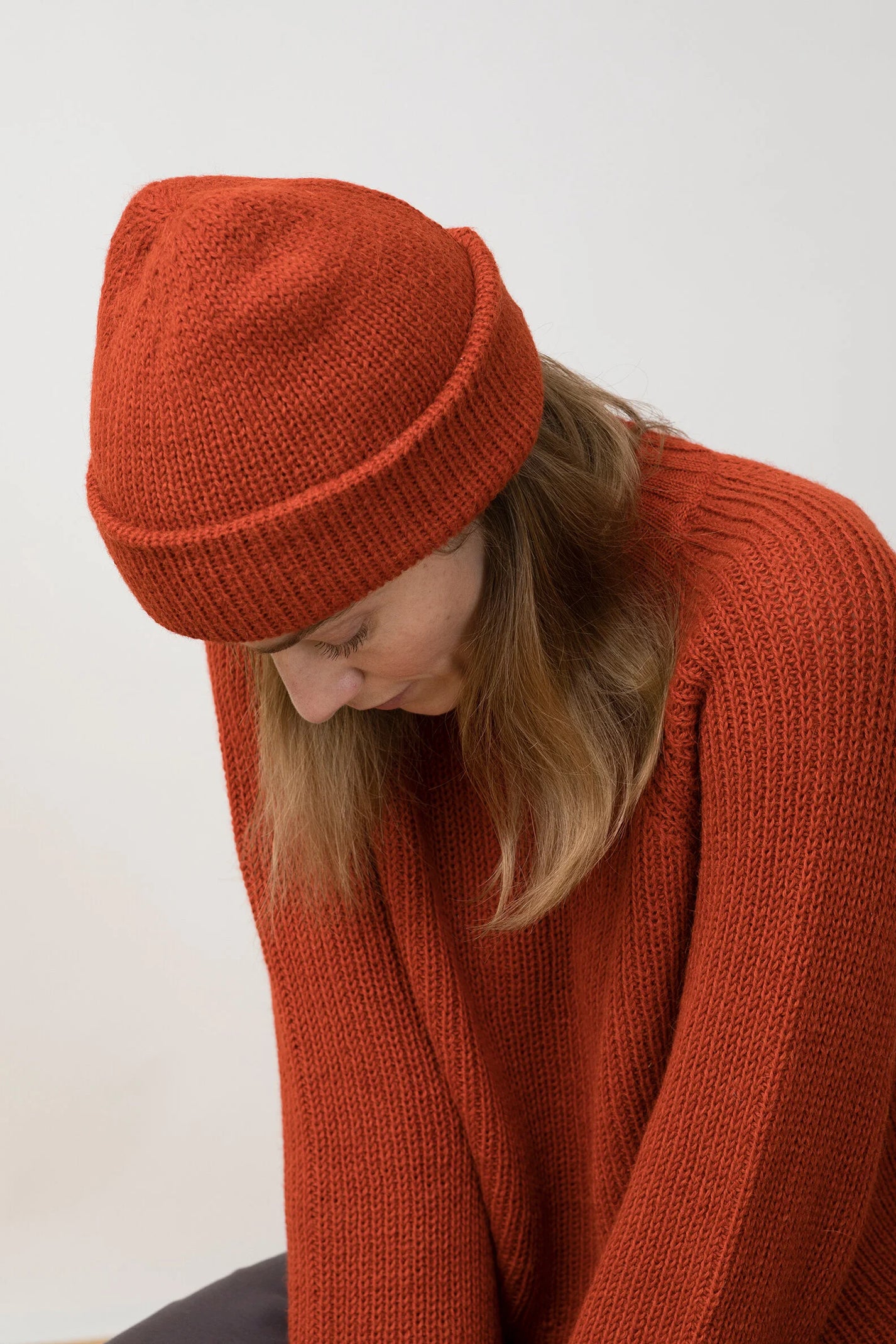 Jungle Folk / bonnet Iva - scarlet red