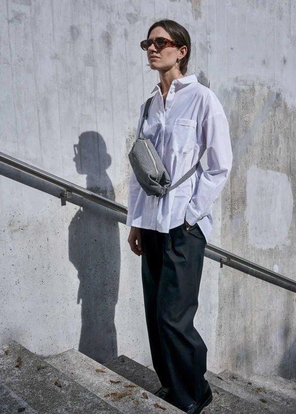 QWSTION / Sling Bag - Granite