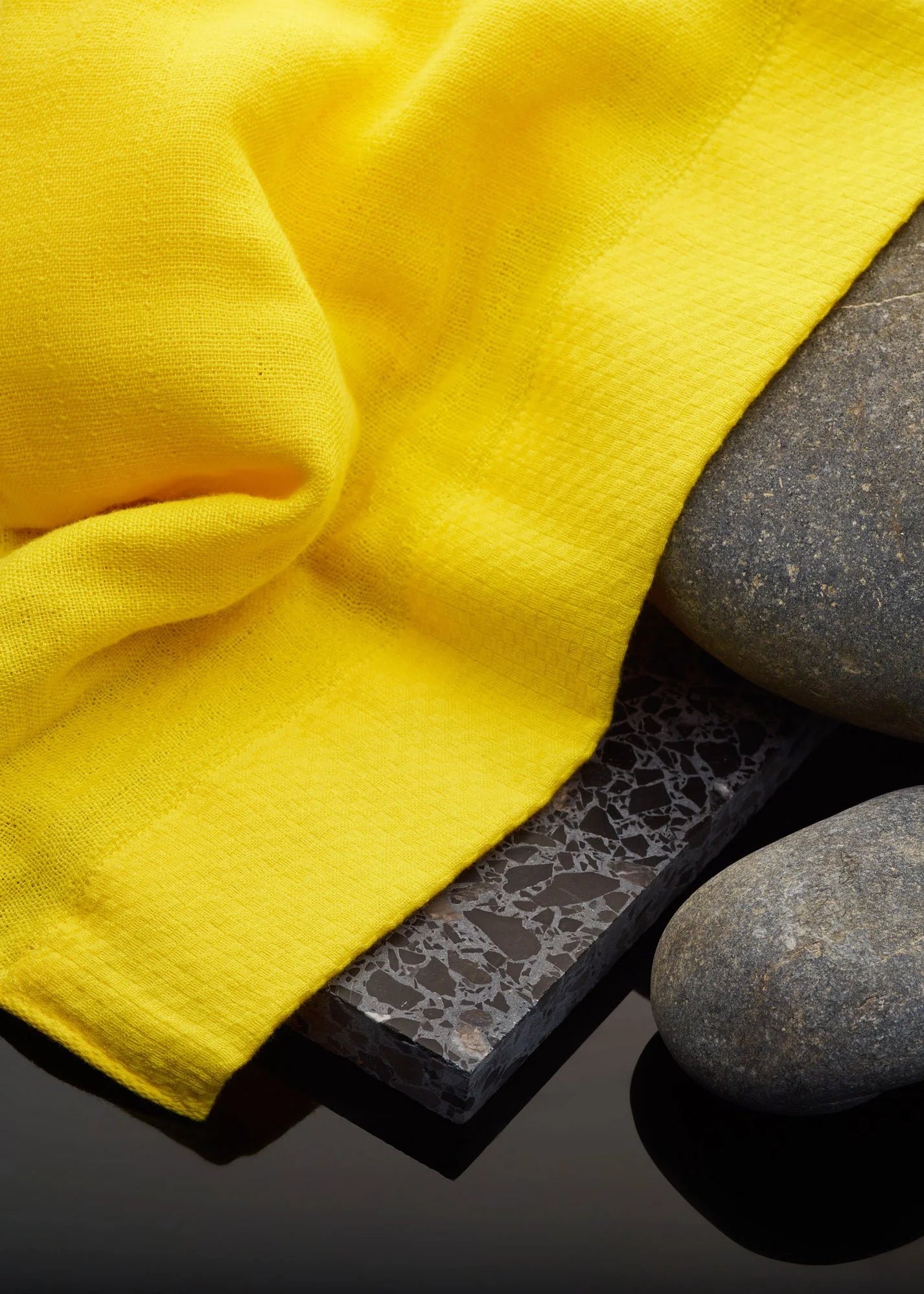 Bienvenue Studios / Linge Moyen, Jaune