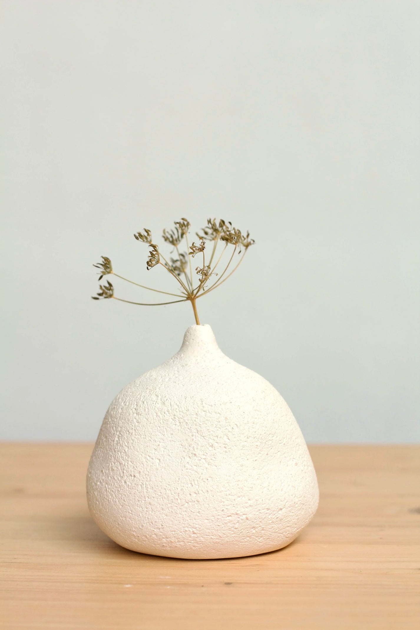 Glay Studio / Petit vase en grès, blanc