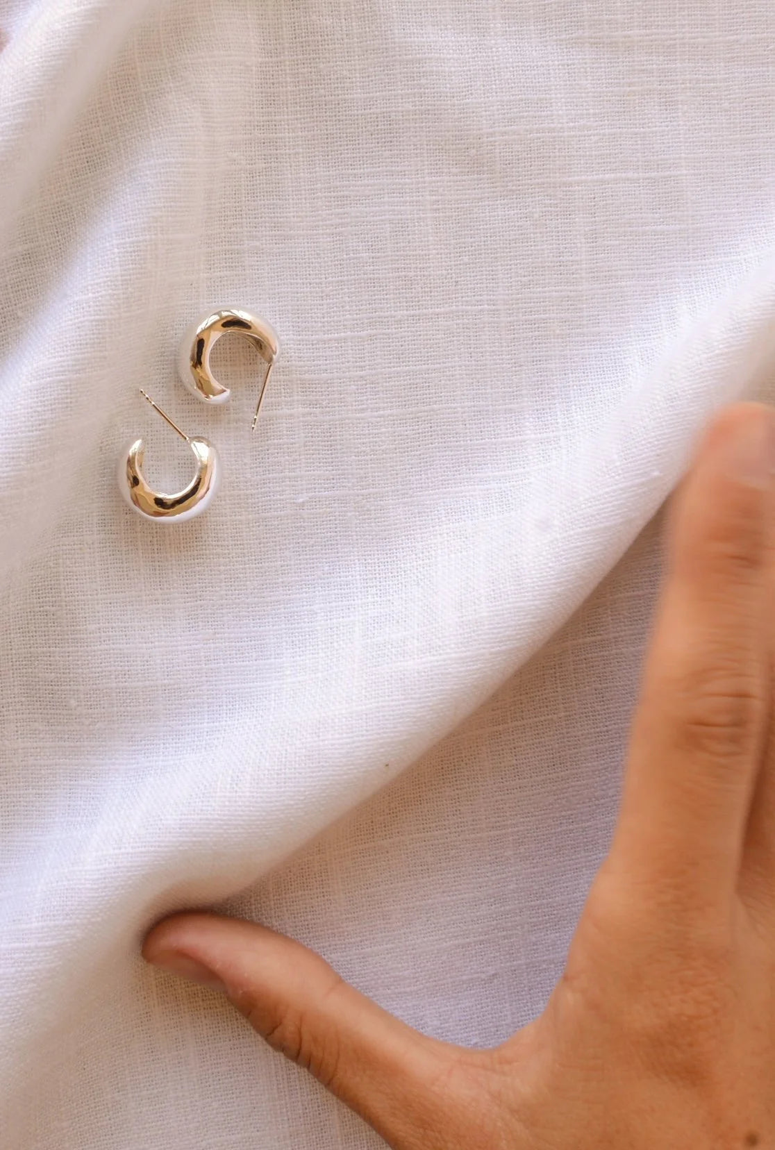 Salut Georgette / Boucles d'oreilles - Créole fine