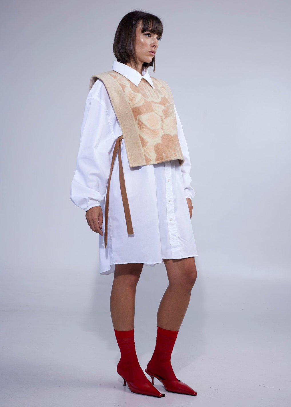 RE/Cover / Gilet à nœuds n°6- beige à fleurs