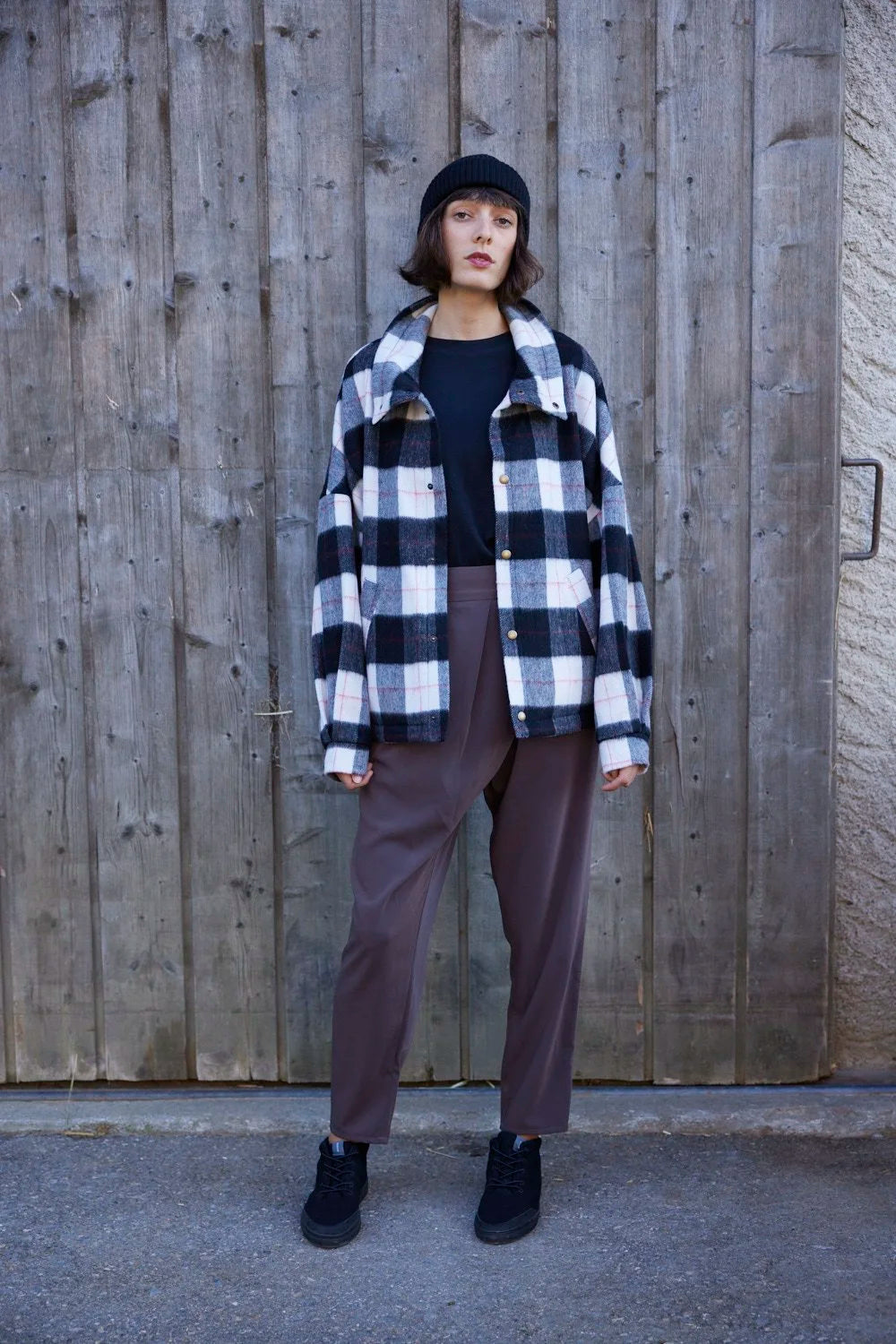 LABORATOIRE / Pantalons Intro, taupe