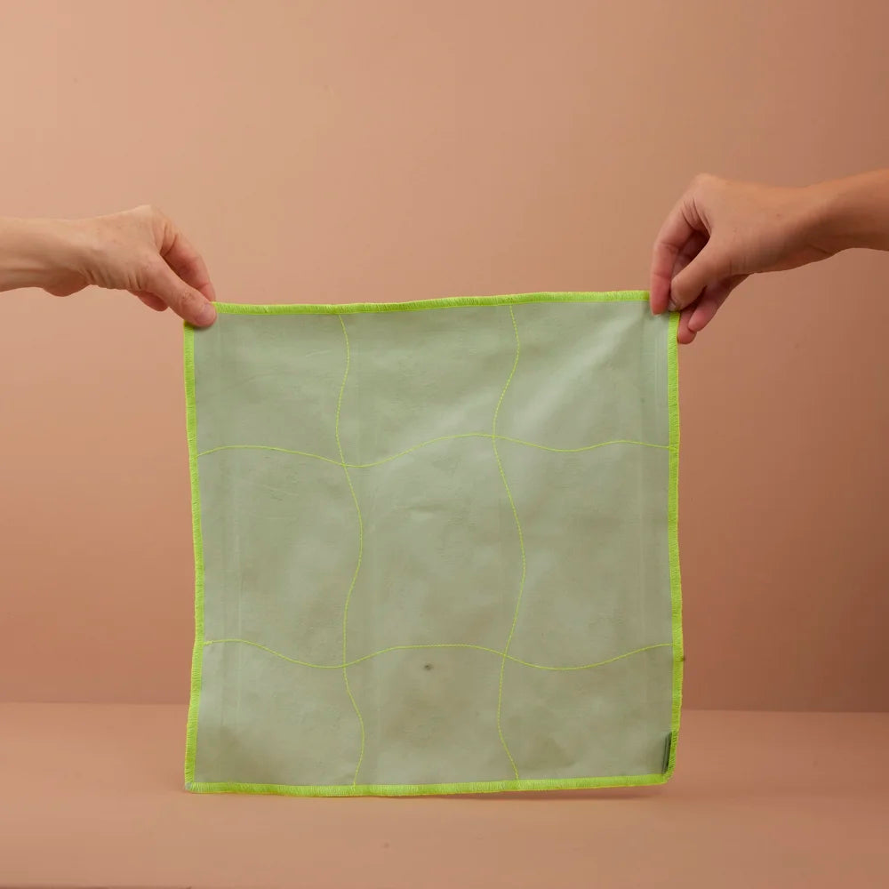 LABO / 2 Serviettes de Table, Menthe-jaune ou rose fluo