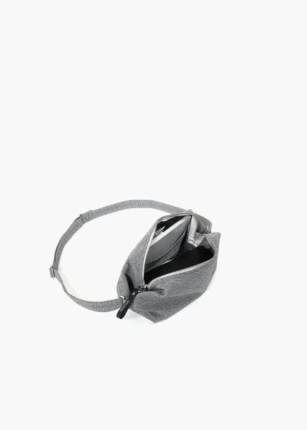 QWSTION / Sling Bag - Granite