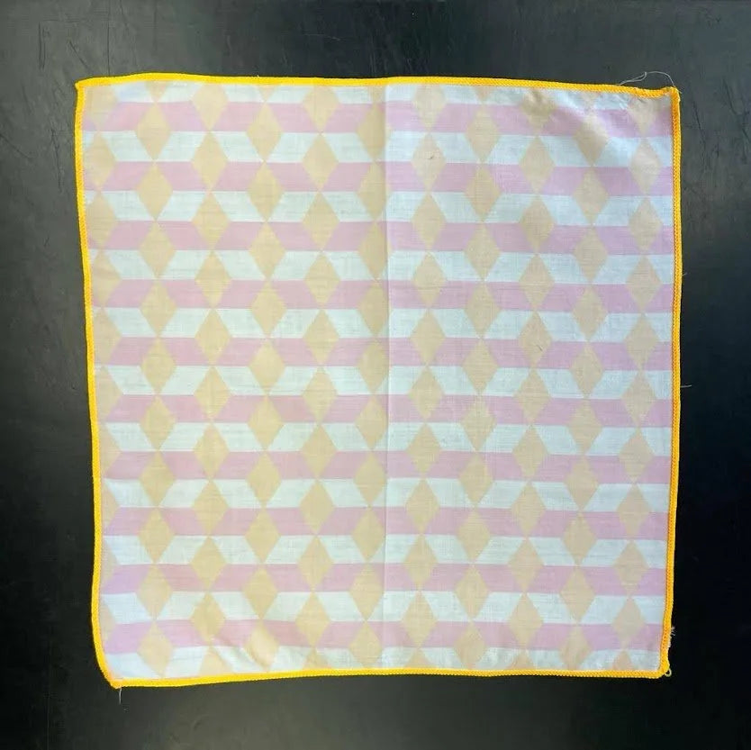 LABO / Lot de mouchoirs en tissu, différents tissus