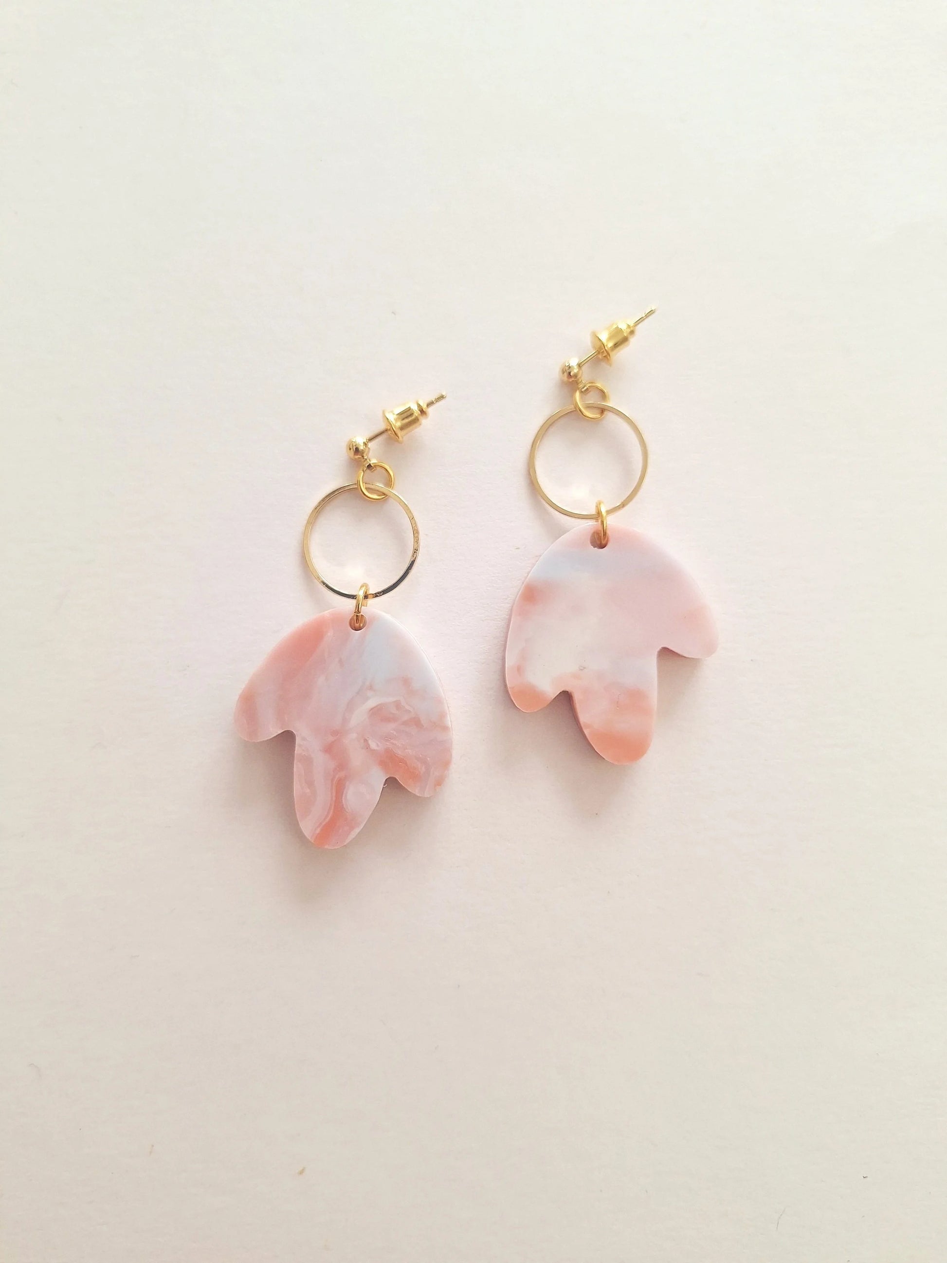 CURA Jewellery / Single petal earrings - Dusk
