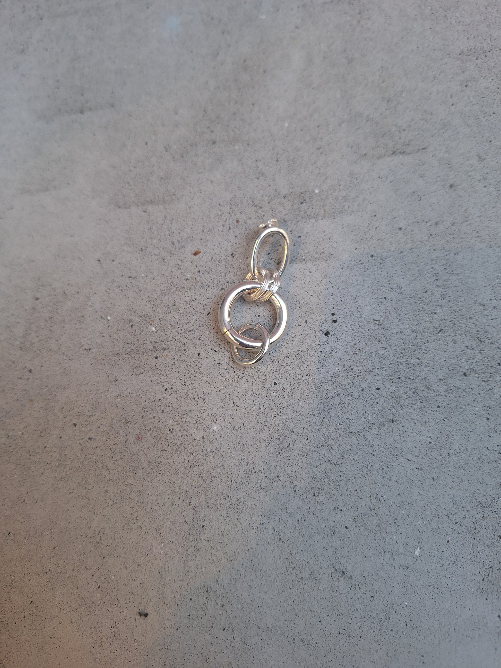 Capucine Jewelry / Boucles d&#39;oreille anneaux: base + 2 anneaux petits + 1 anneau moyen + 1 tube