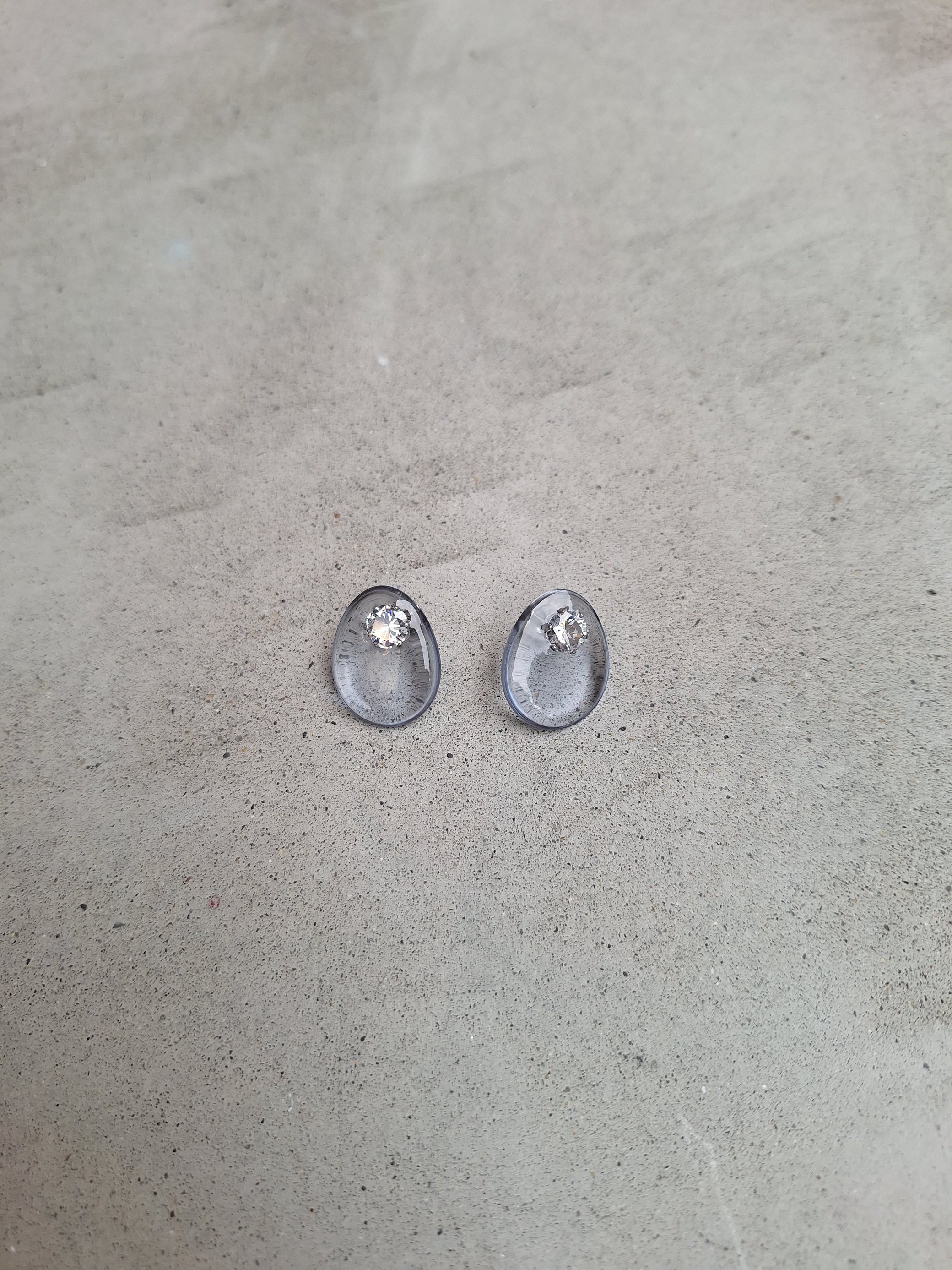 Vanessa Schindler /  BO DROP - Swarovski 16, 24, 20, 28