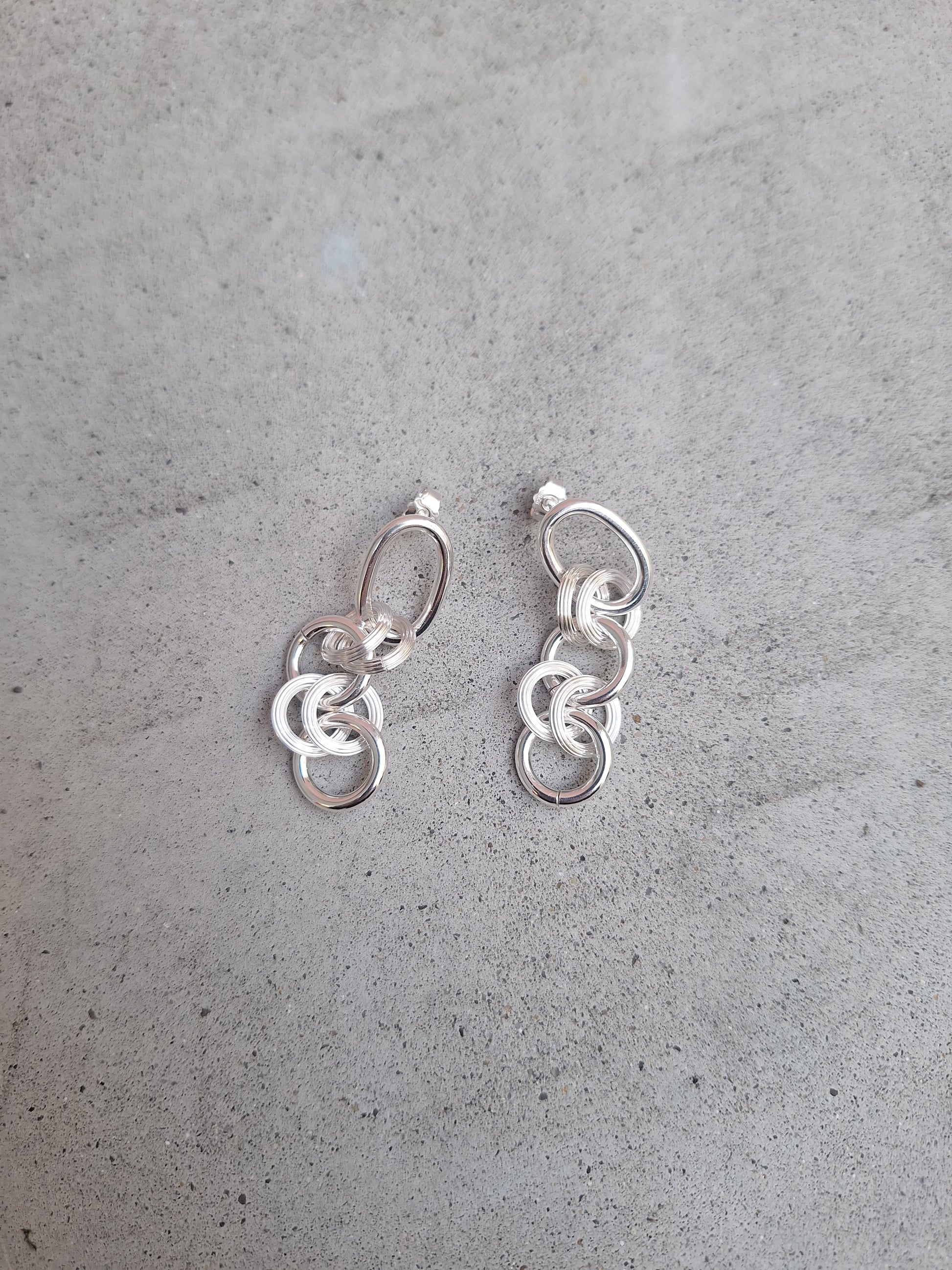 Capucine Jewelry / Boucles d'oreille anneaux: base + 4 anneaux petits + 2 anneaux moyens