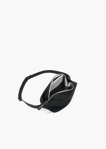 QWSTION / Sling Bag - Black