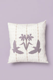 Laboratoi/RE x stéphanie bircher / petit coussin ÉTOURNEAUX ET NARCISSES - 2