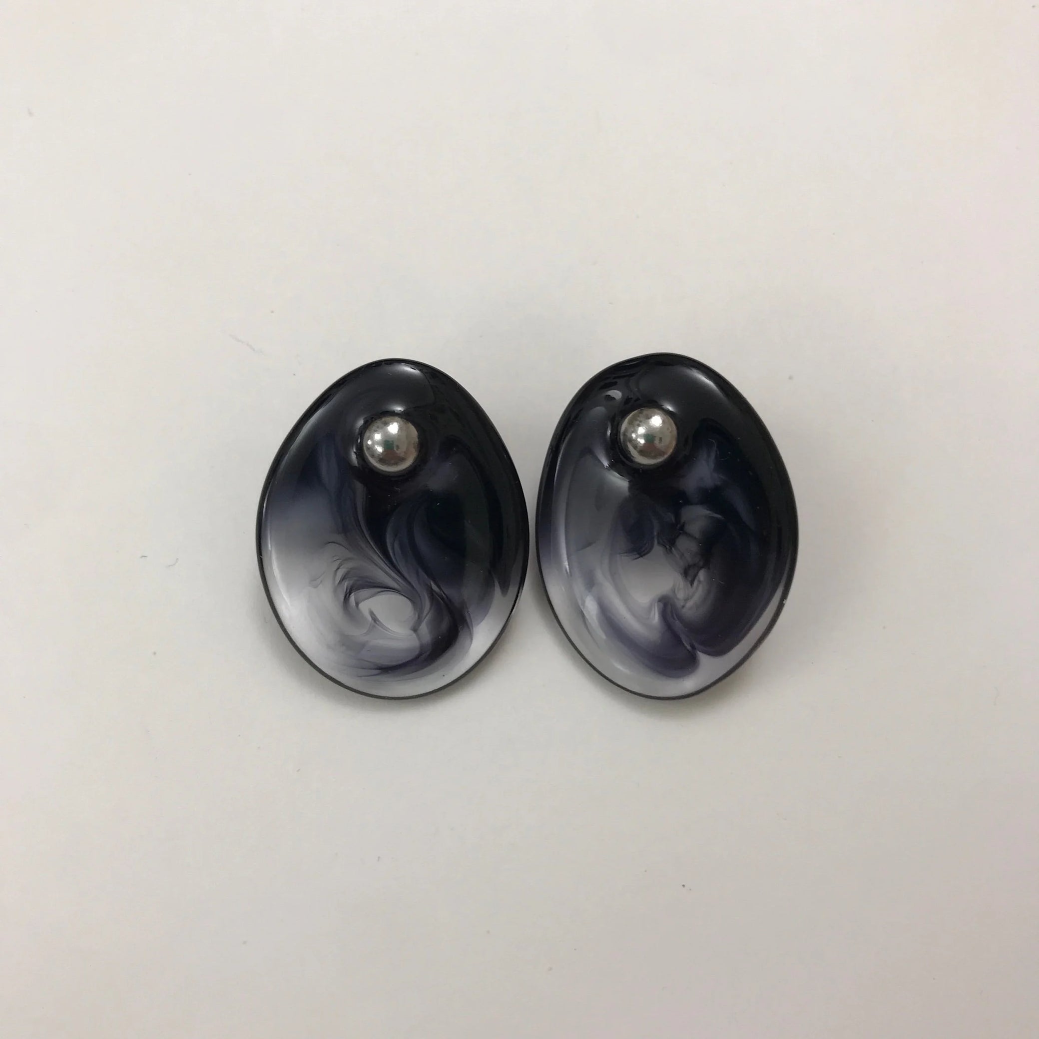 Vanessa Schindler /  BO DROP, D_12 Noir marbré