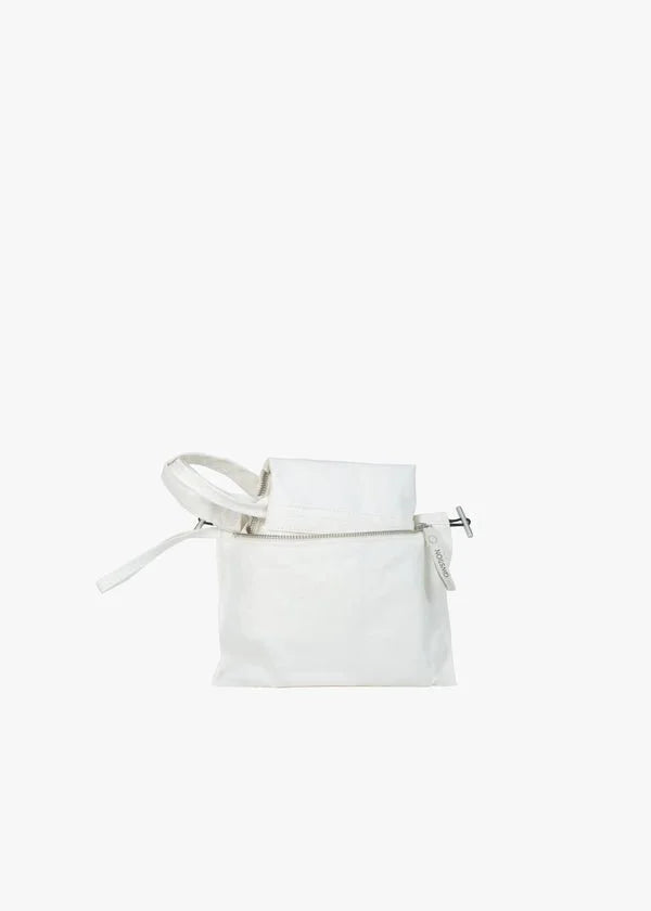 QWSTION / Travel shopper, natural white