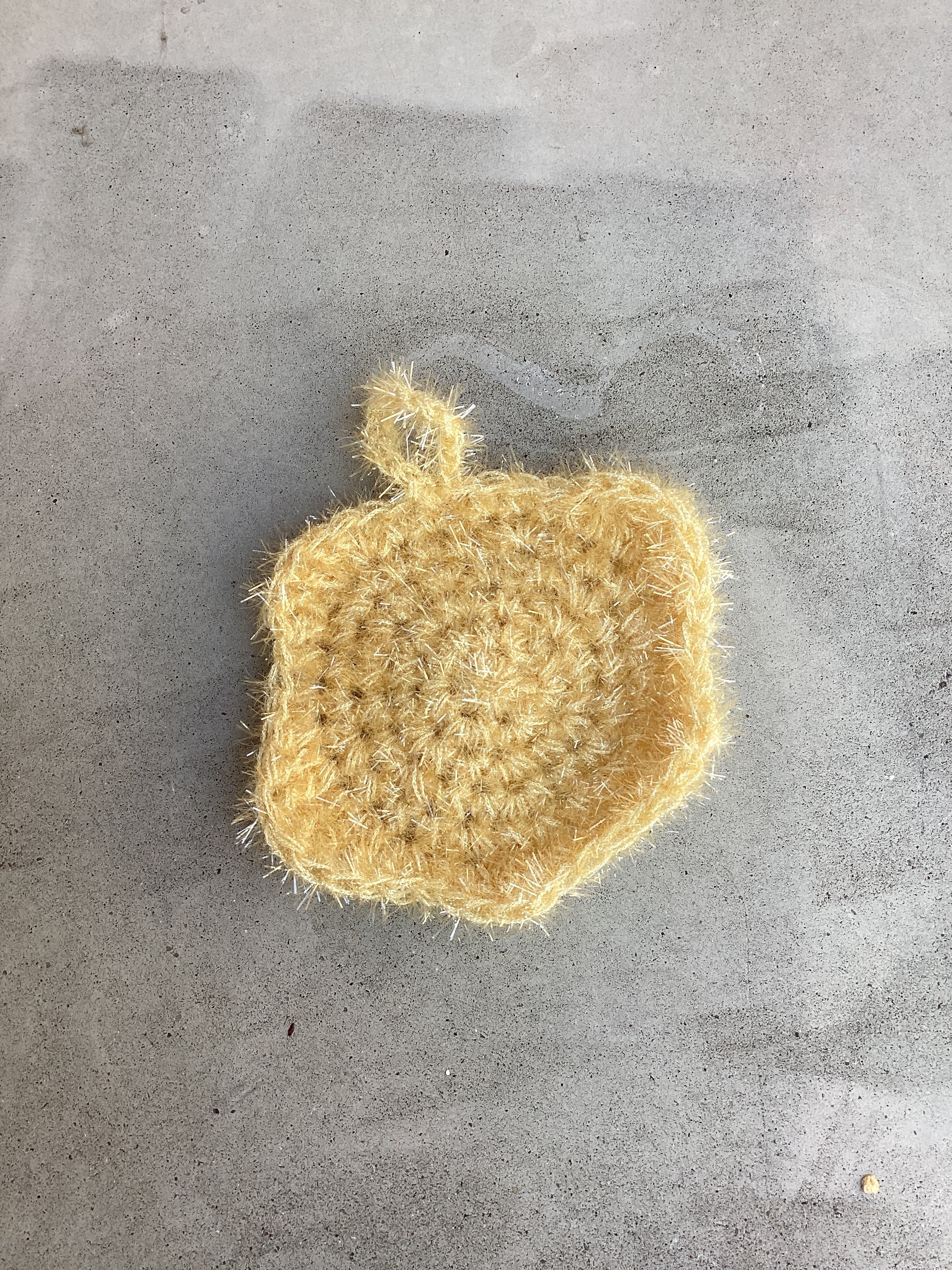 Tawashi / "tache" jaune