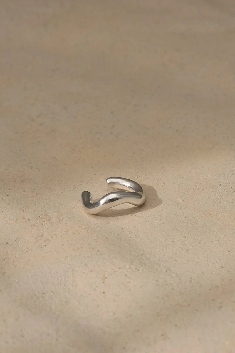 Baiushki / Earcuff Mismo, argent recyclé