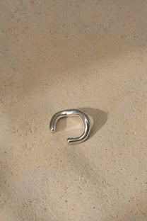 Baiushki / Earcuff Mismo, argent recyclé