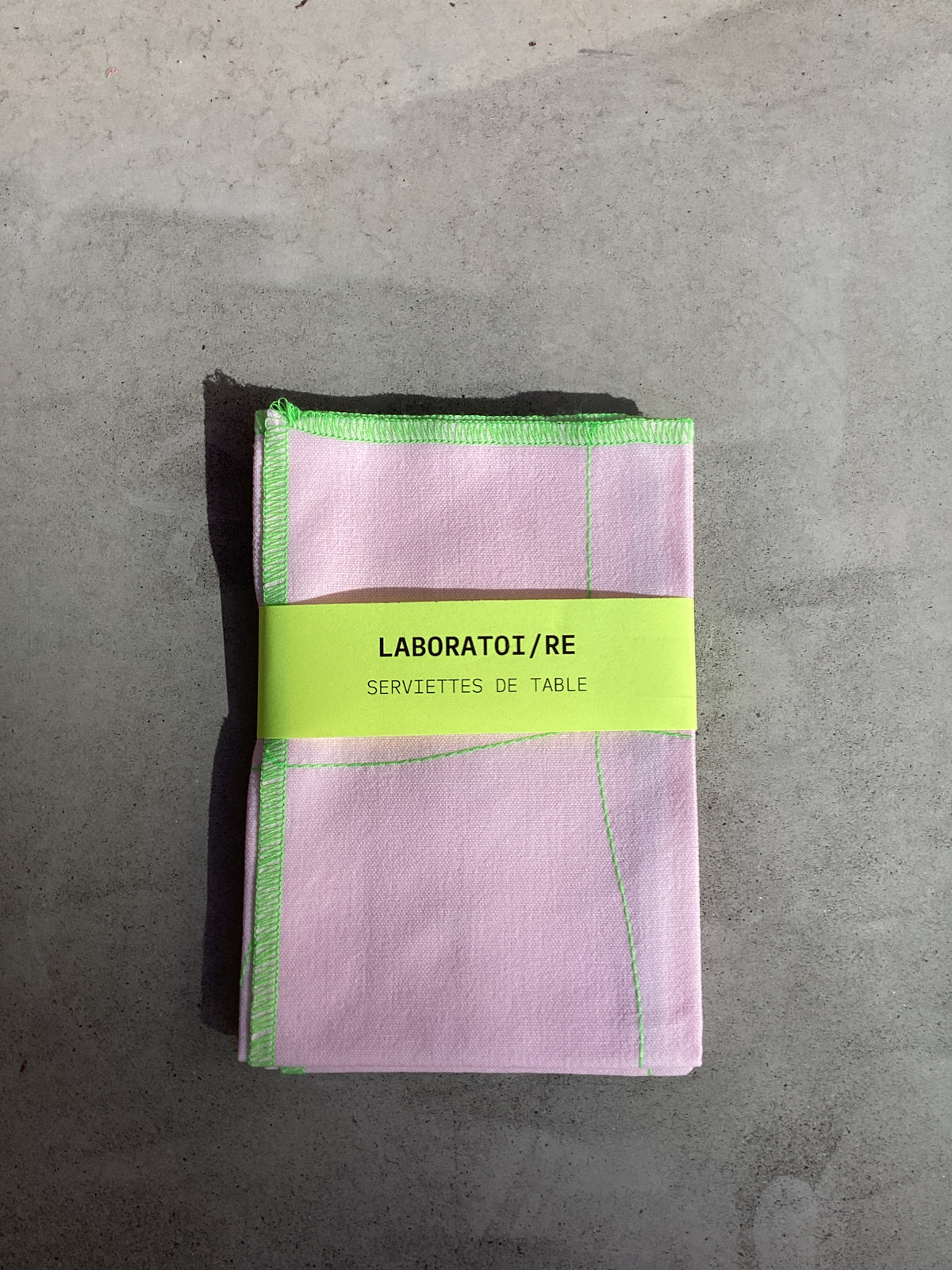 LABORATOI/RE / 2 Serviettes de Table - Rose pastel + vert fluo