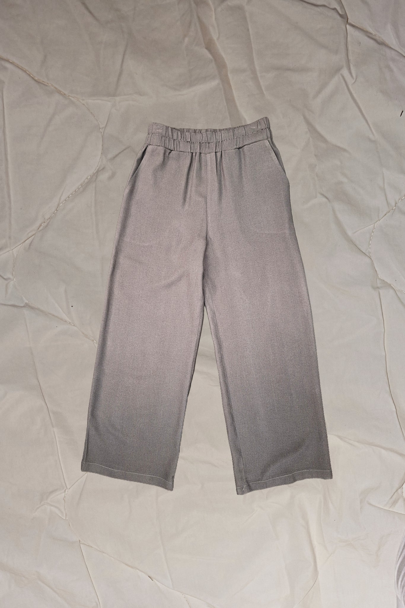 LABORATOIRE / Pantalons Flou - vert / bleu foncé / gris