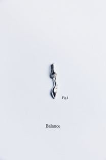 Nebulae / Charm fig 1 : Balance