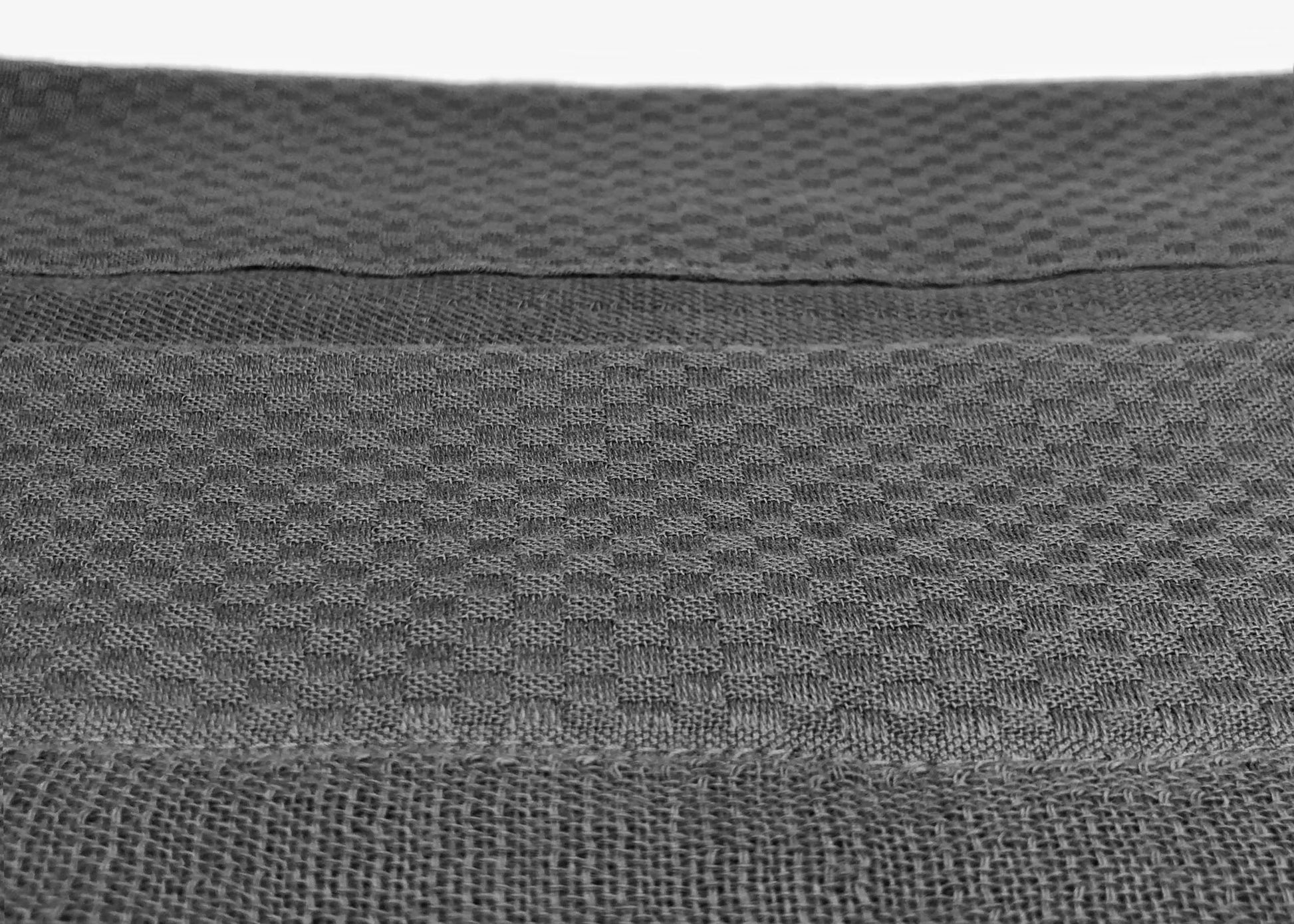Bienvenue Studios / Grand Linge, Gris foncé