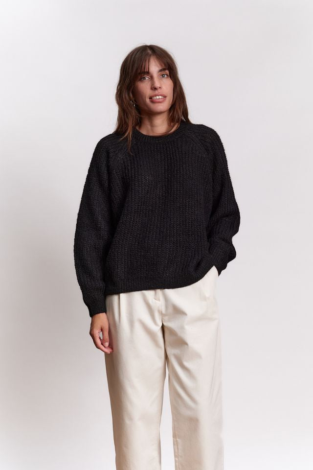 Jungle Folk /  pull VICO - black