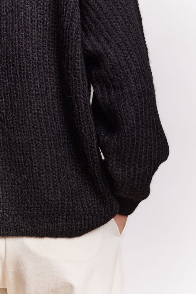 Jungle Folk /  pull VICO - black
