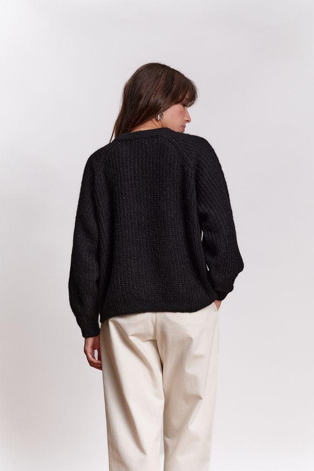 Jungle Folk /  pull VICO - black