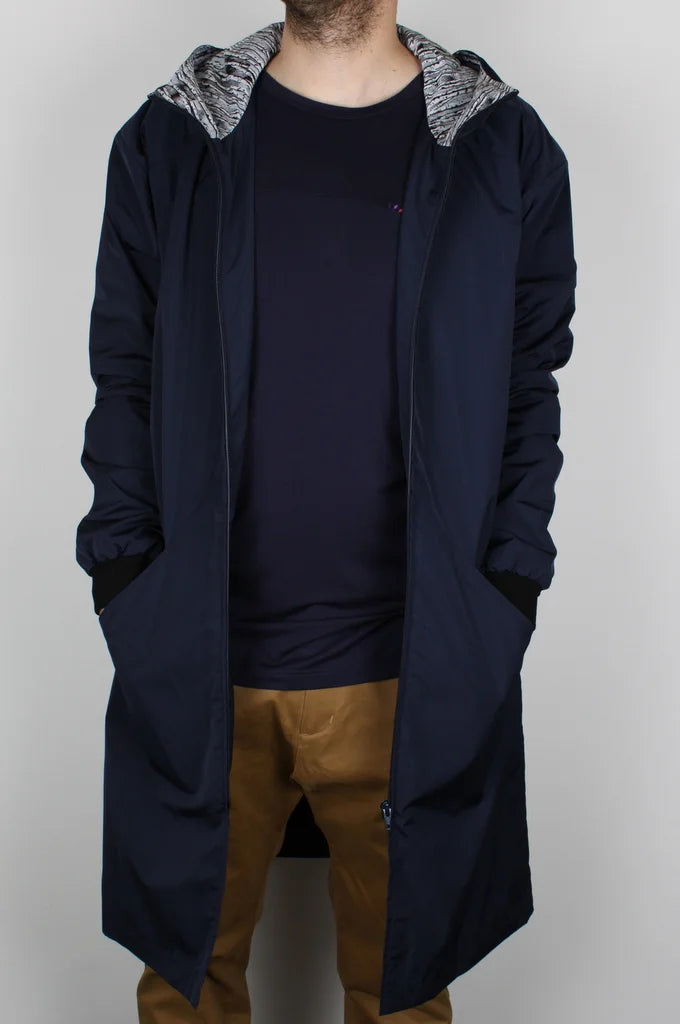 LABORATOIRE / Manteau Peloton, marine