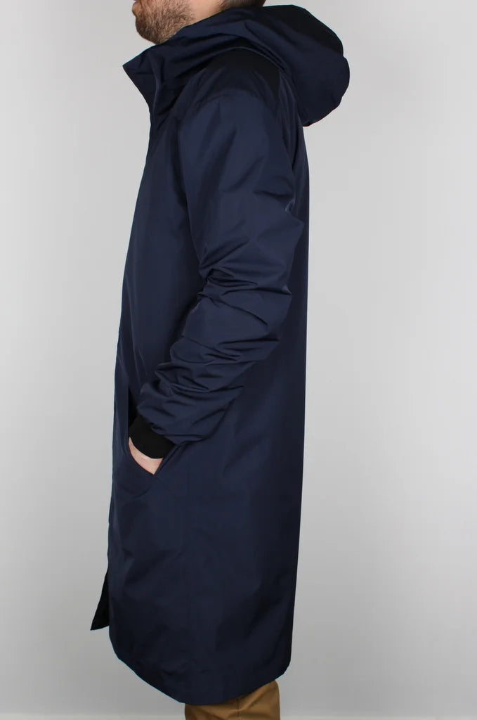 LABORATOIRE / Manteau Peloton, marine