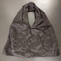 KAIEM / Sac 02M - T64 - Noir brillant effet froissé