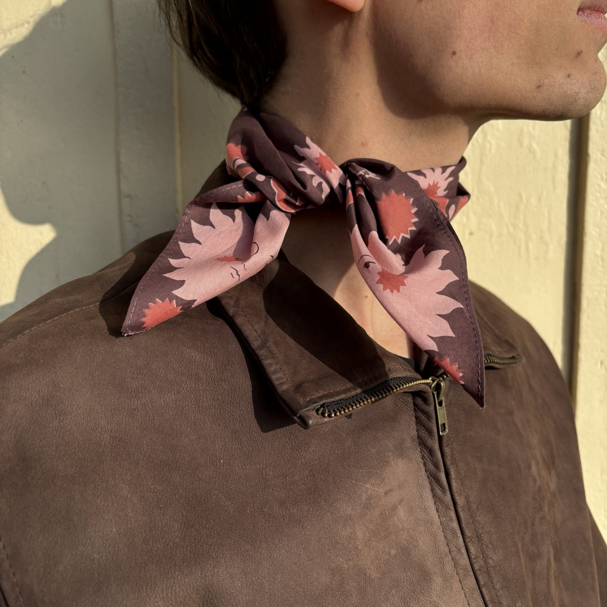 stéphanie bircher / foulard coton imprimé naturellement - rouge et jaune