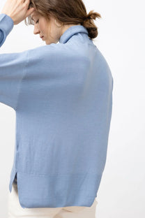 Jungle Folk /  Pull Petra, bleu clair