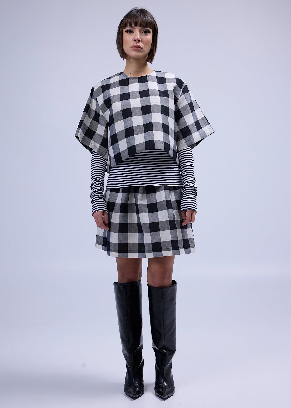 LABORATOIRE / Jupe T - carreaux noir et blanc