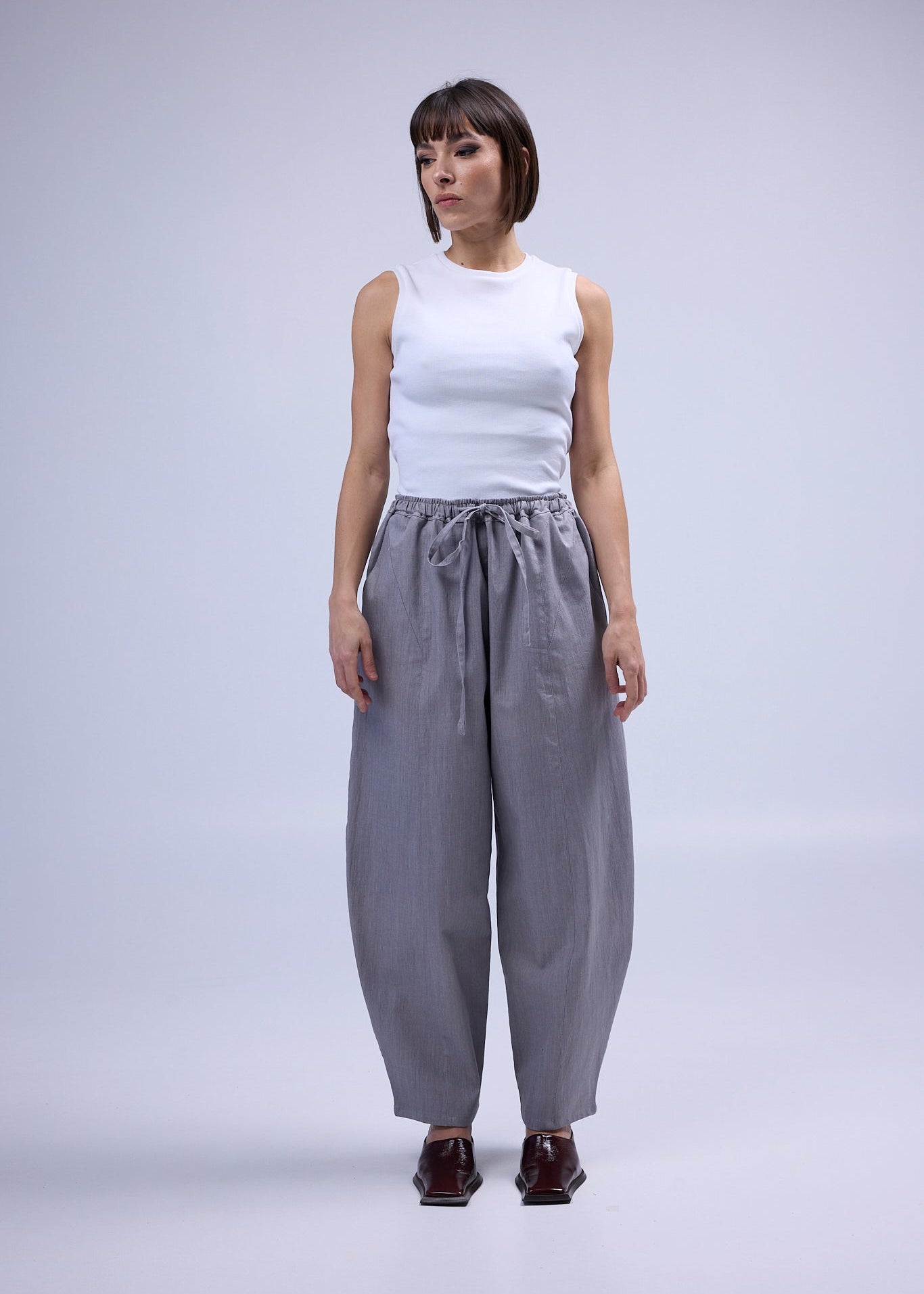 RE/LABO / Trousers B - No. 1 Grey / No. 8 Camel / No. 7 Black-Navy