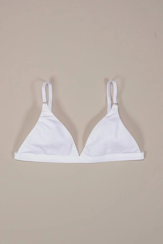 moi-basics / triangle blanc
