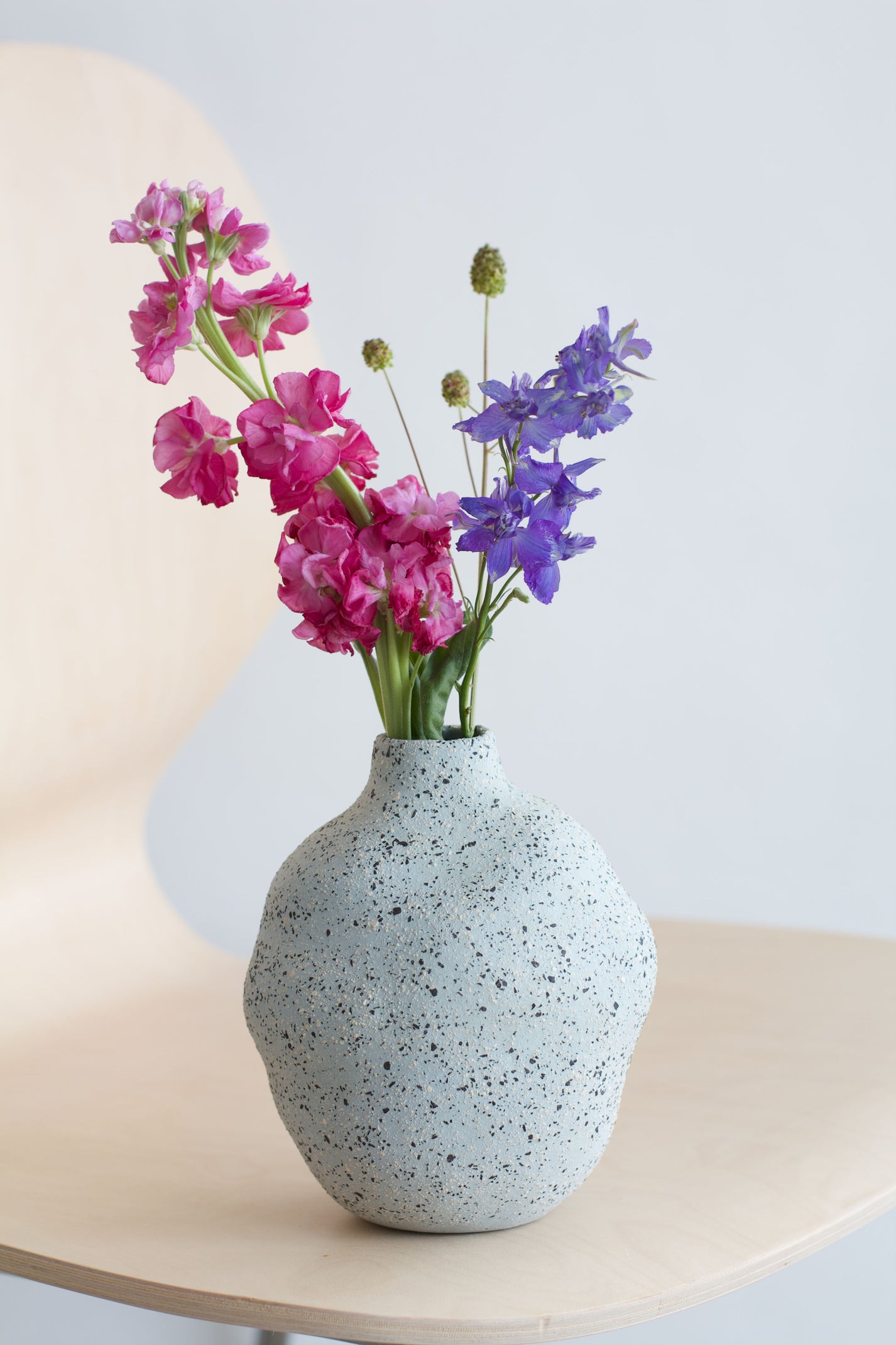 Glay Studio / Vase moyen en grès - bleu clair