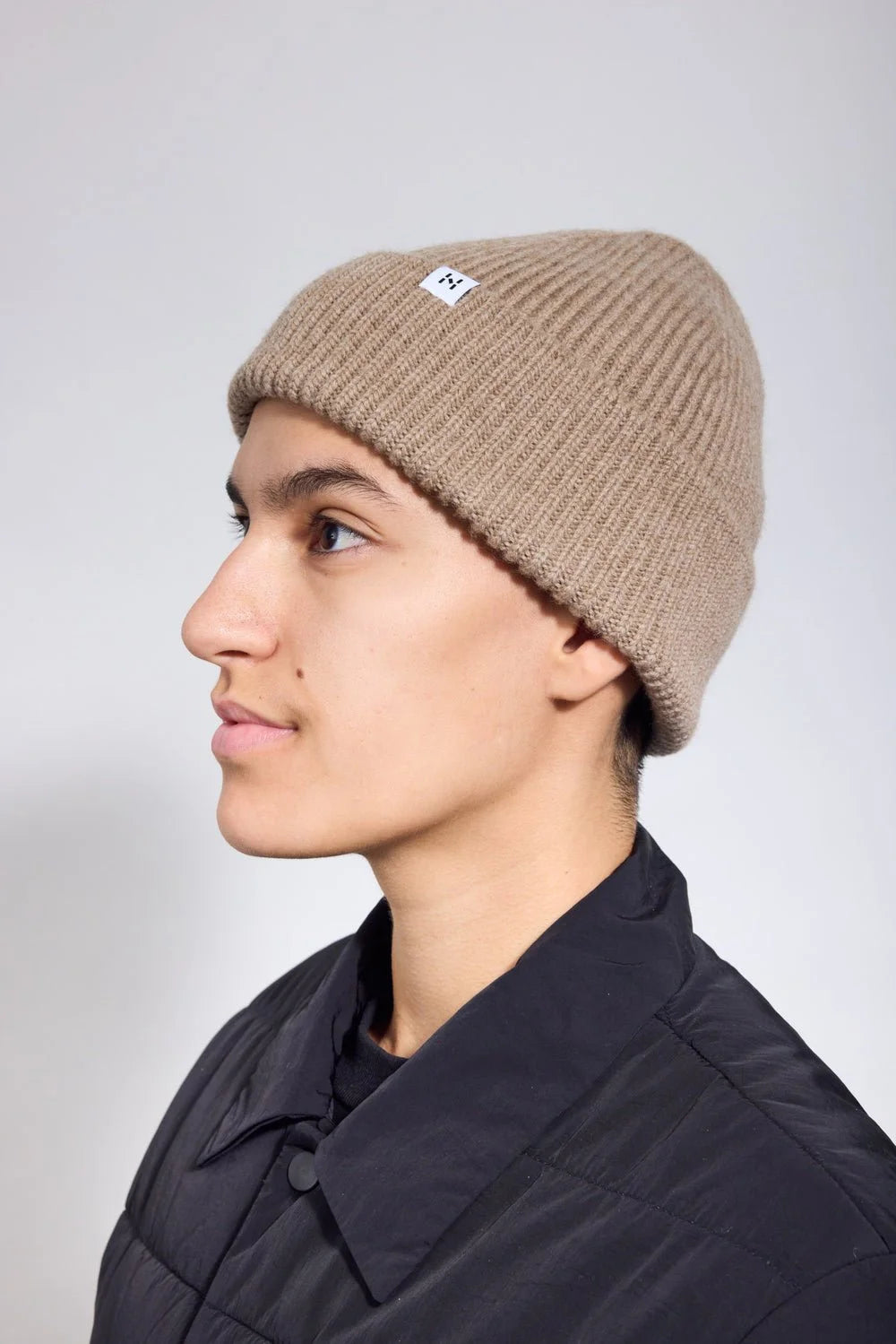 Neumühle / VON JANA “TIDE” beanie - sand