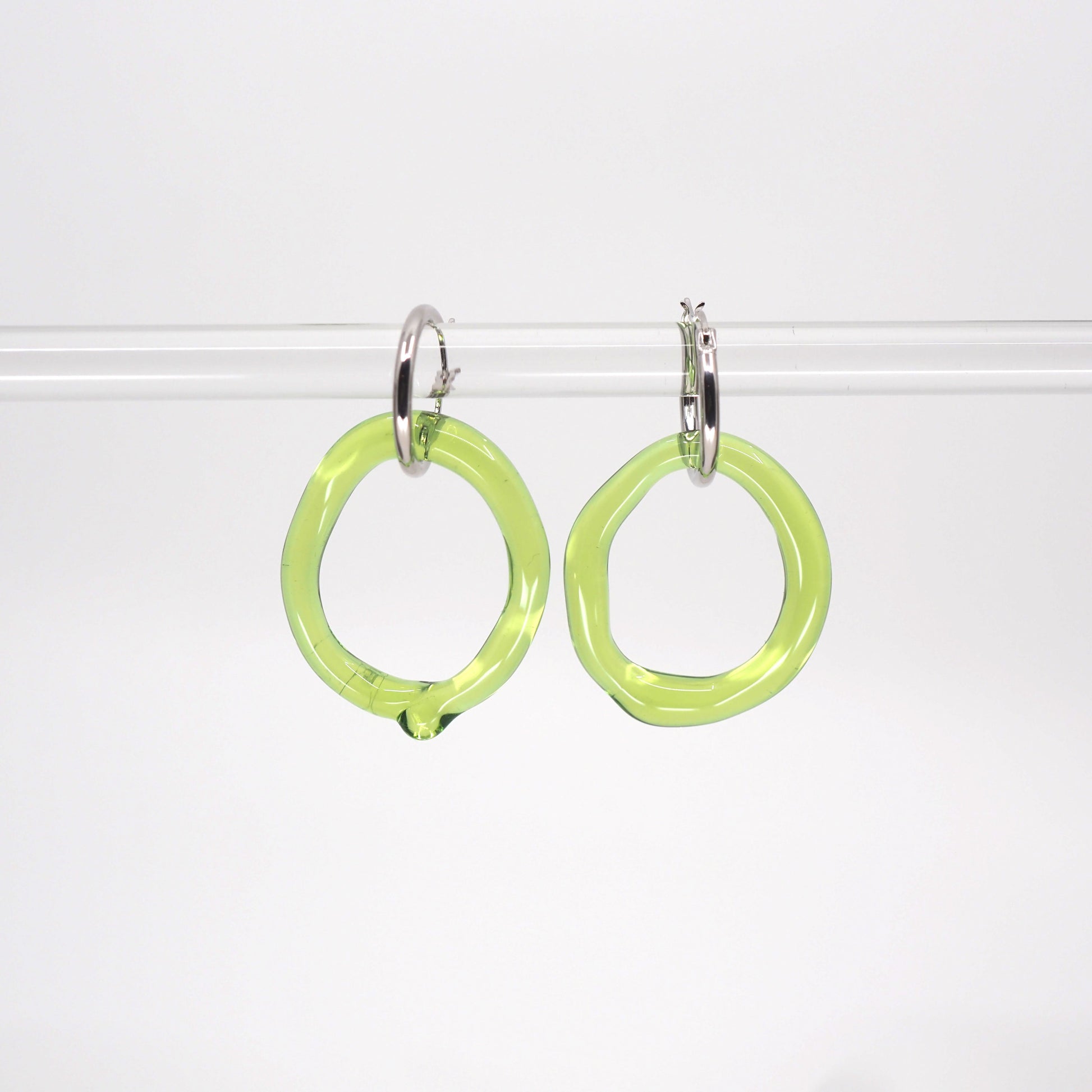NEUS / BO verre simple,vert chartreuse