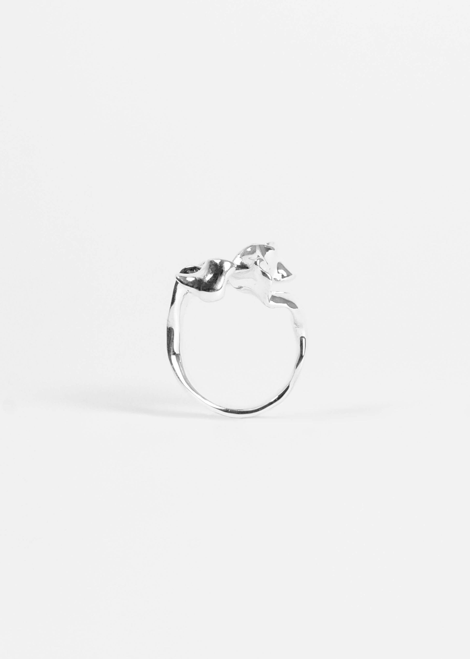 Emilie Gouëzec / bague VESTIS - argent