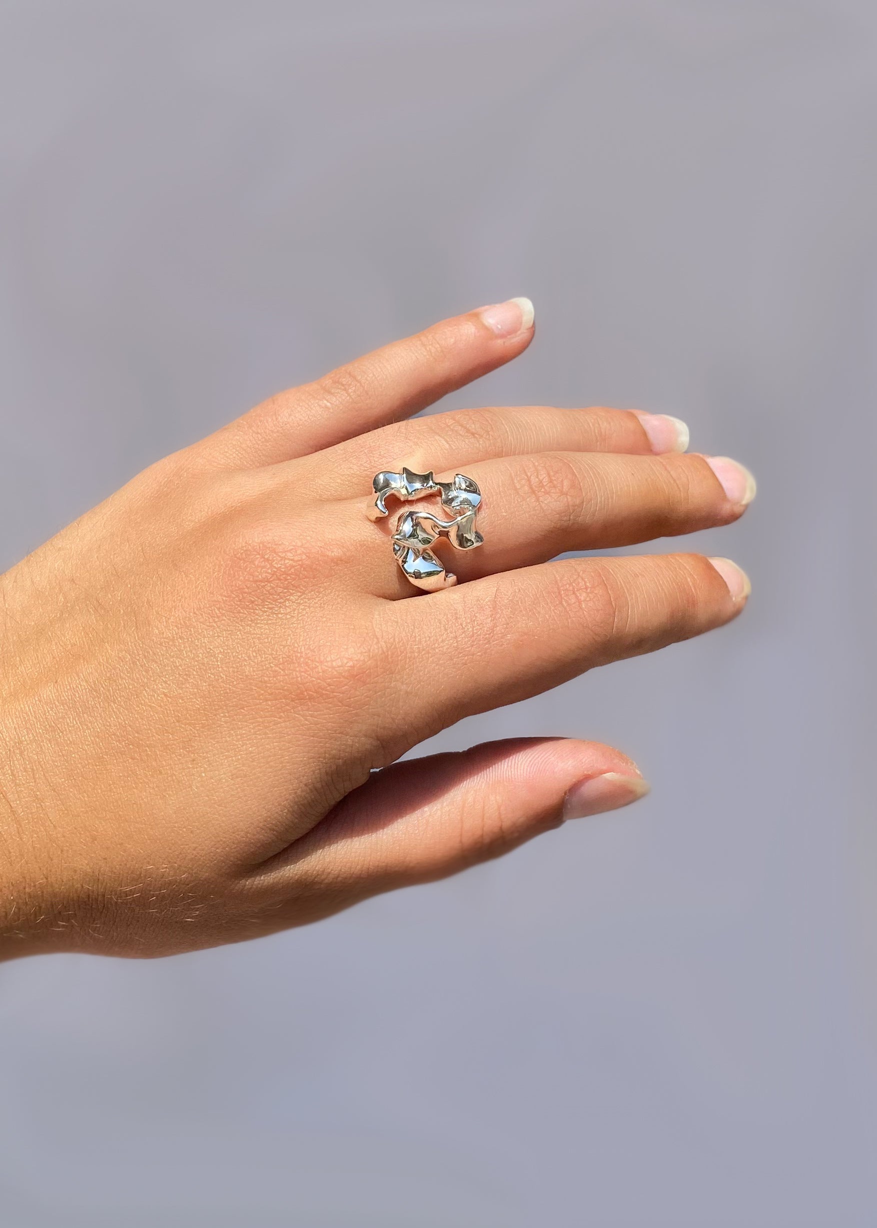 Emilie Gouëzec / bague VESTIS - argent