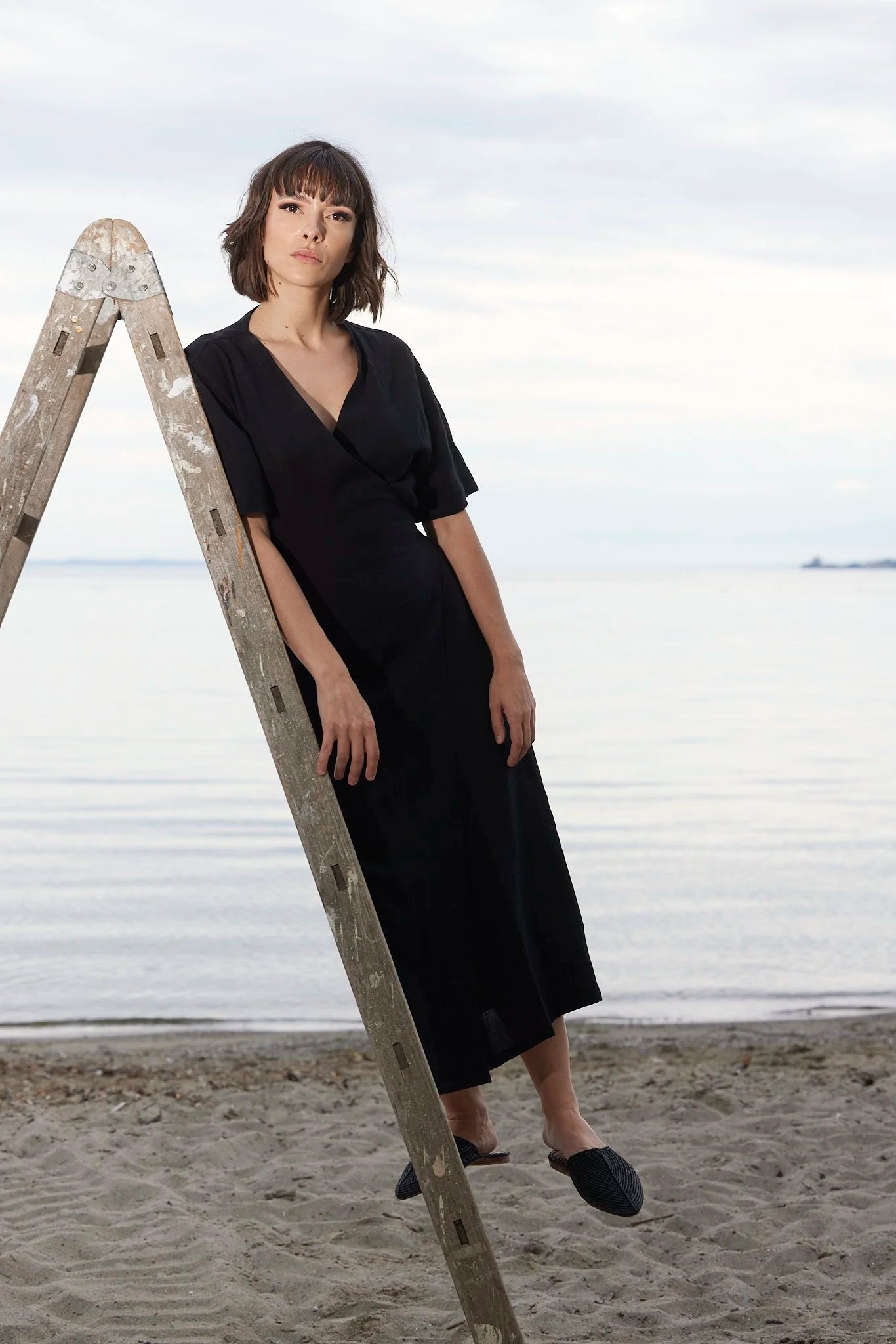 RE/Jungle Folk / ERICA Wrap Dress - Black