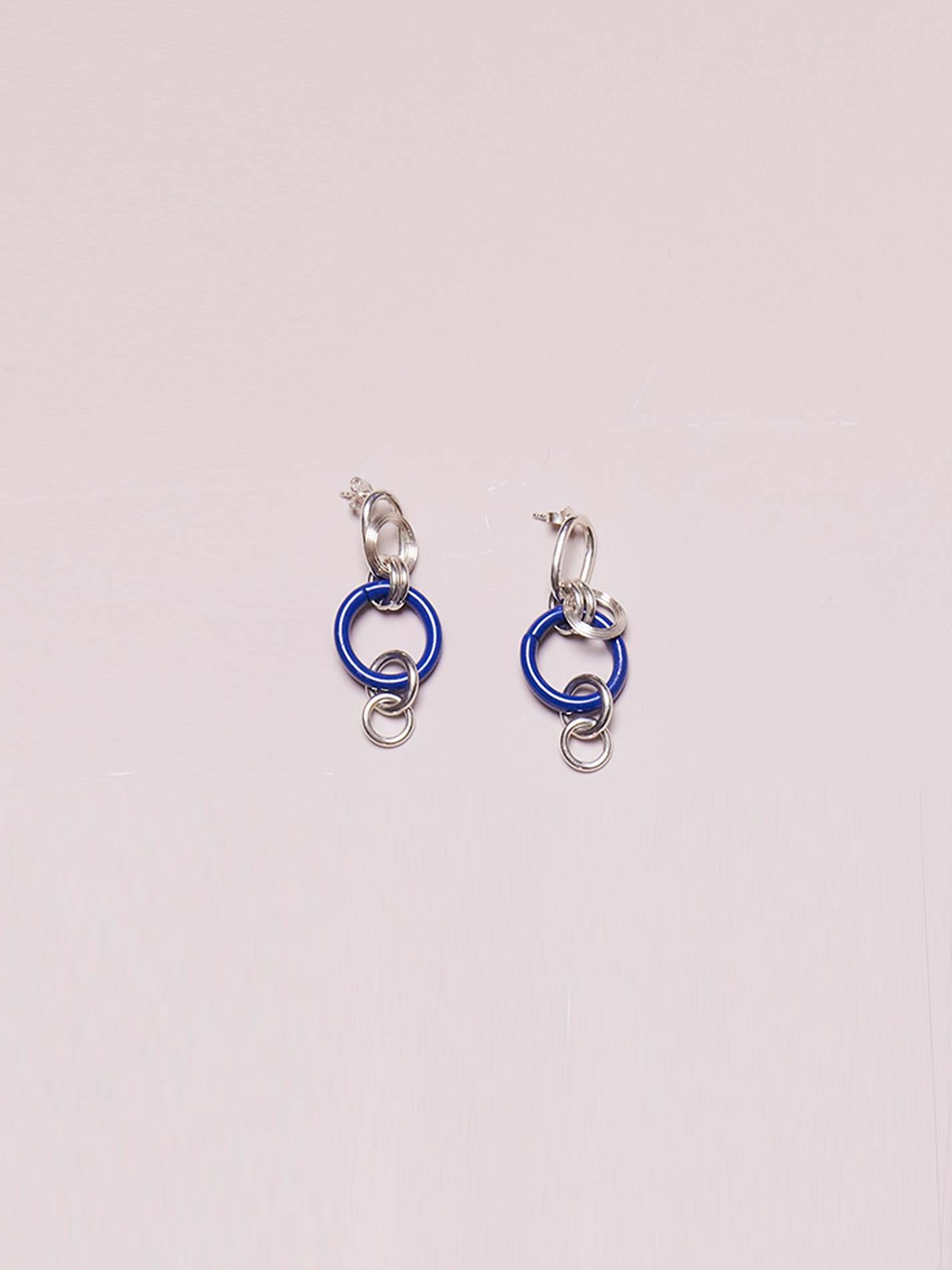 Capucine Jewelry / Boucles d&#39;oreille anneaux: base + 3 anneaux petits + 2 anneaux moyens + 1 tube bleu