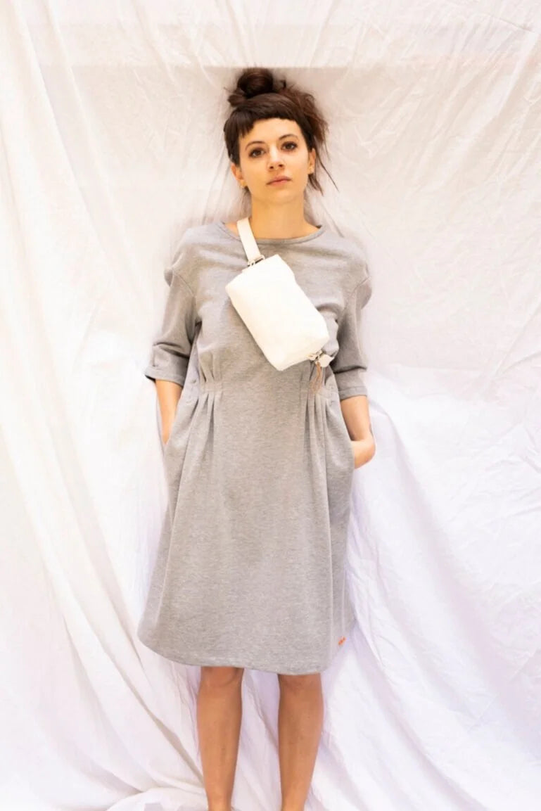 QWSTION / hip pouch / blanc, noir ou gris
